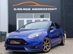 Ford Focus - 2.0 ST-3 250PK