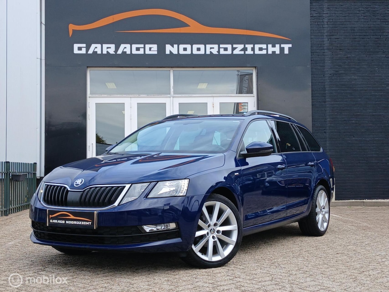 Skoda Octavia Combi - 1.6 TDI Greentech Style Business 1.6 TDI Greentech Style Business - AutoWereld.nl