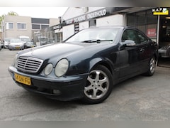 Mercedes-Benz CLK-klasse Coupé - 320 Elegance Automaat | Airco | Cruise control | Parkeer sensoren | Stoelverwarming | Pano