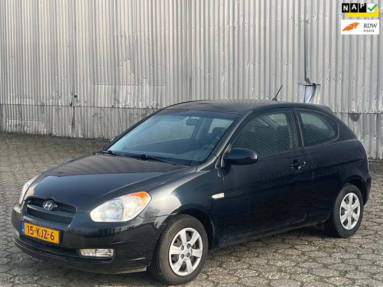 Hyundai Accent - 1.4i Dynamic 1.4i Dynamic - AutoWereld.nl