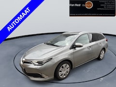Toyota Auris - 1.8 Hybrid Executive 3 MND GAR | NAVI | CLIMA | CRUISE CONTROL |