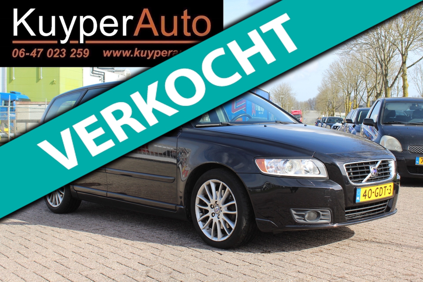 Volvo V50 - 2.4 Momentum automaat nap leder trekhaak - AutoWereld.nl