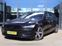 Volvo V60 - 2.0 T5 R-DESIGN / Panorama dak / 250 PK