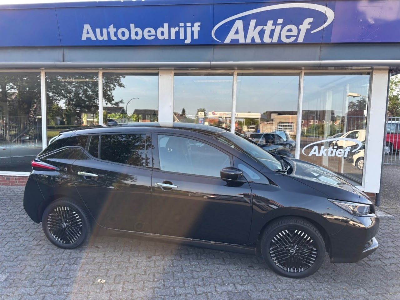 Nissan LEAF - e+ Business Premium 62 kWh E+ Business Premium 62 KWH - AutoWereld.nl