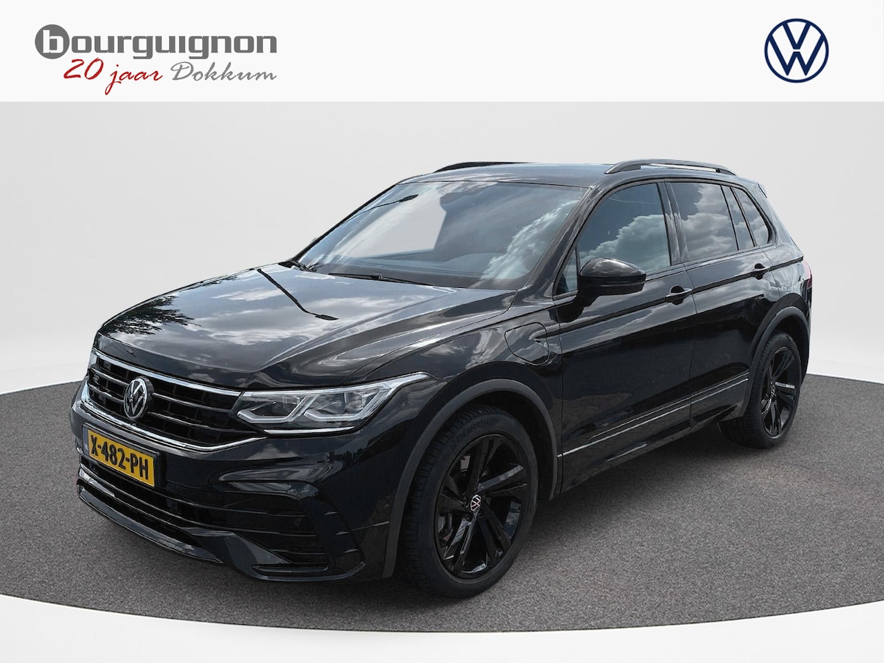 Volkswagen Tiguan - 1.4 TSI eHybrid R-Line Business+ | PHEV | 245Pk | Trekhaak | Black Pakket | 19Inch | A- Ca - AutoWereld.nl