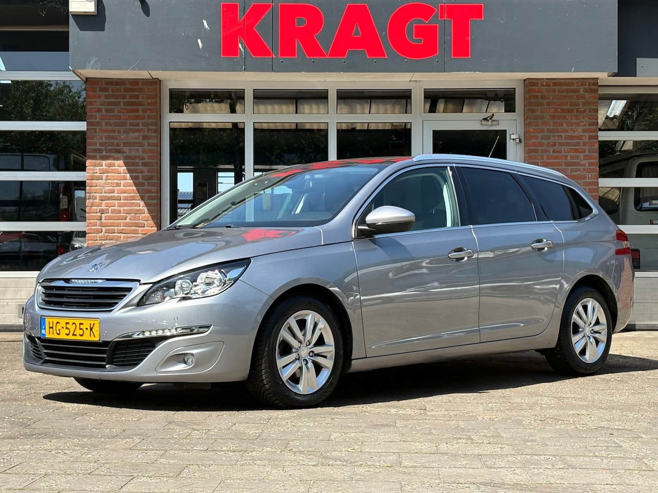 Peugeot 308 SW - Blue Lease Executive Pack 1.6 BlueHDI 120 pk - Trekhaak - BTW - AutoWereld.nl