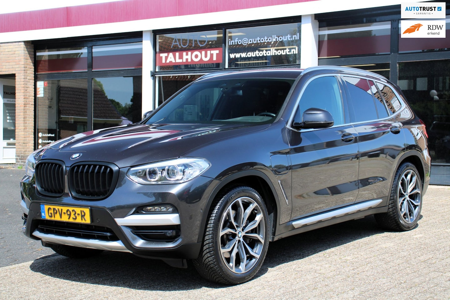 BMW X3 - XDrive30e Executive | Hybride, Navi, Camera, Draadloos telefoon laden, - AutoWereld.nl