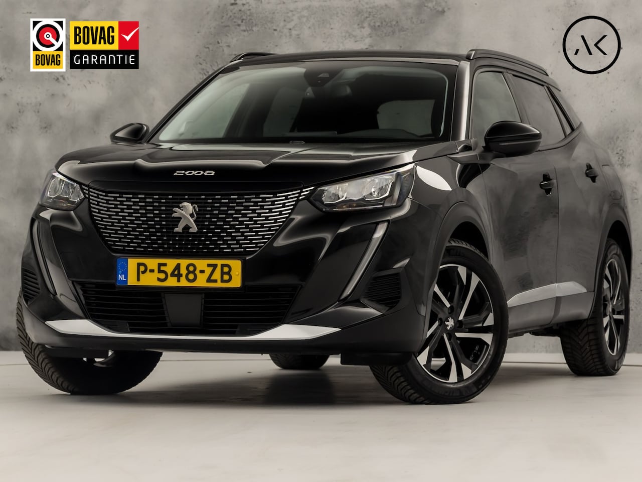 Peugeot 2008 - 1.2 PureTech Allure Sport 131Pk Automaat (APPLE CARPLAY, GROOT NAVI, 360 CAMERA, STOELVERW - AutoWereld.nl