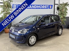 Volkswagen Up! - 1.0 move up BlueMotion // Airco