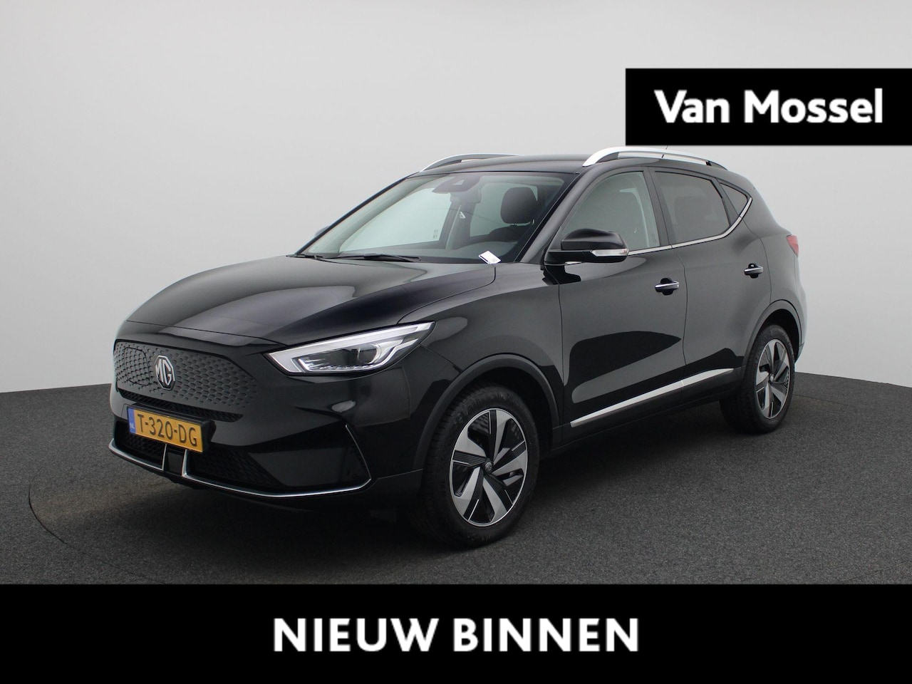 MG ZS - EV Long Range Luxury 70 kWh | Navigatie | Camera | Keyless | Stoelverwarming | - AutoWereld.nl