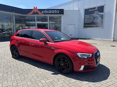 Audi A3 Sportback - 1.5 TFSI CoD S-Line Leder Navi Cruise Climate Pdc