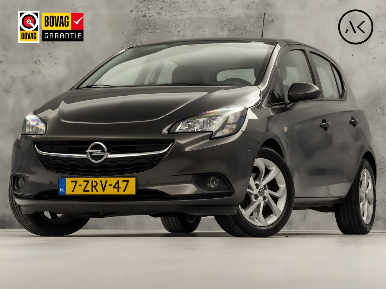 Opel Corsa - 1.4 Sport (SCHERM, 5 DEURS, CAMERA, LM VELGEN, BLUETOOTH, PARKEERSENSOREN, SPORTSTOELEN, C - AutoWereld.nl
