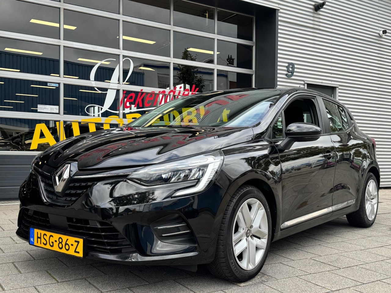 Renault Clio - 1.0 TCe Zen - 53.231 KM - Apple CarPlay / Navigatie I Airco I LED I Comfort pakket I Deale - AutoWereld.nl