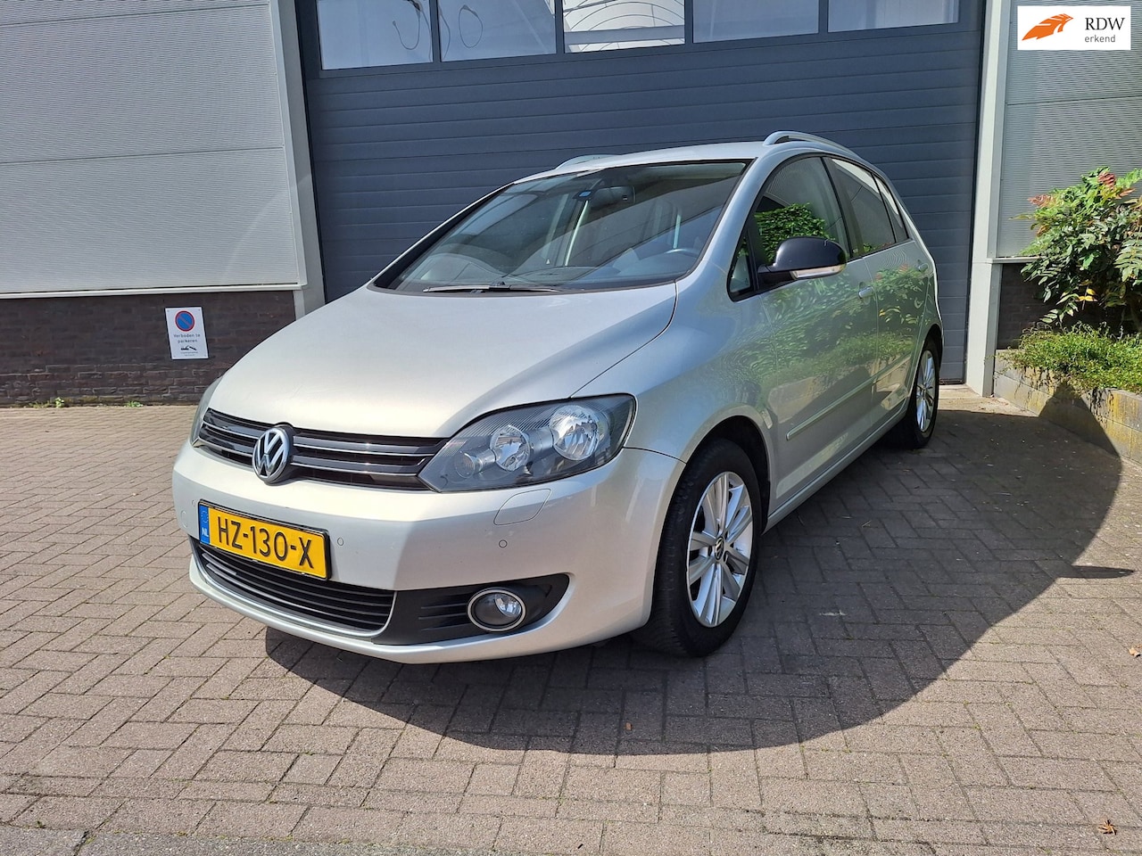 Volkswagen Golf Plus - | 1.4 TSI Highline | Cruise control | Automaat | Navi | Bluetooth | Airco | Sensoren | - AutoWereld.nl