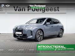 BMW iX - xDrive45 101 kWh Trekhaak | Innovation Pack | M Sport | Huisselectie