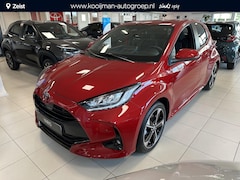 Toyota Yaris - 1.5 Hybrid 130 Executive NIEUW Direct leverbaar Parkeersensoren voor+achter | Half lederen