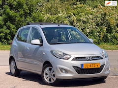Hyundai i10 - 1.1 / PANO / AIRCO/ NIEUW APK