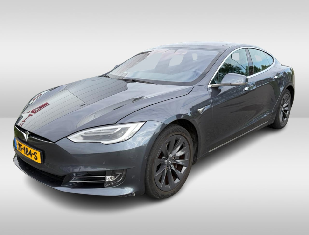 Tesla Model S - 100D / SoH 88,6% / Autopilot 2.5 / Luchtvering / Panoramadak / Performance package / Leder - AutoWereld.nl