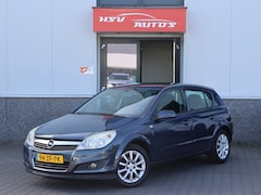 Opel Astra - 1.6 Temptation airco LM 4-deurs