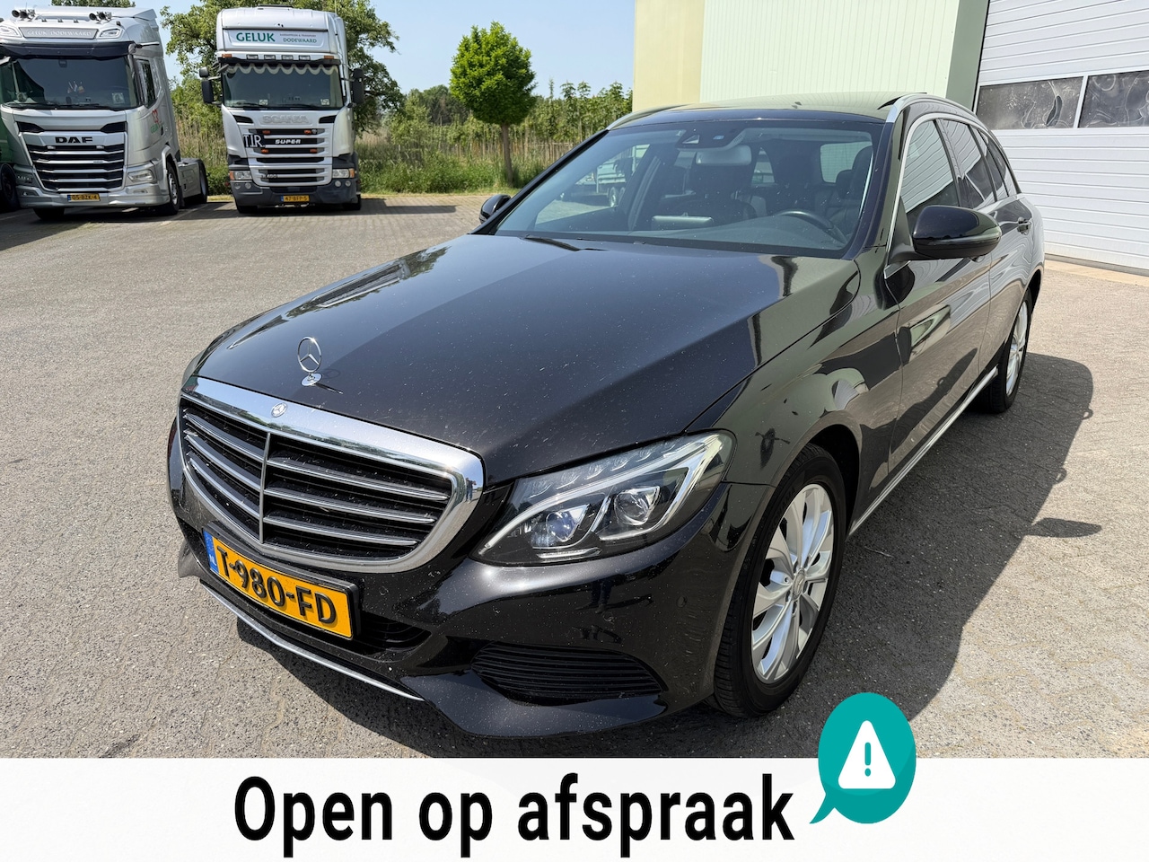 Mercedes-Benz C-klasse Estate - 180 Edition Automaat|Combi|Ecc|Pano|Trekhaak - AutoWereld.nl