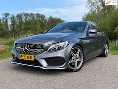 Mercedes-Benz C-klasse - 180 Business Solution AMG / NL Auto / Automaat / Clima / Navi / Camera / Sportstoelen / Le
