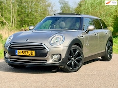 MINI Clubman - 1.5 Chili Half Leder Panodak Stoelverwarming Clima PDC Navi Carplay Perfect Onderhouden NA