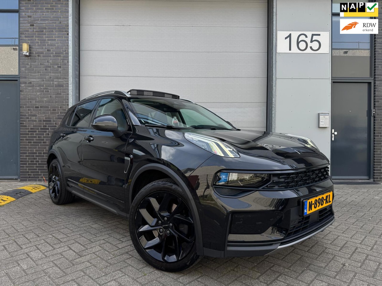 Lynk & Co 01 - 1.5 [Pano | Keyless | Memory | Carplay | Trekhaak | Dealer OH] - AutoWereld.nl