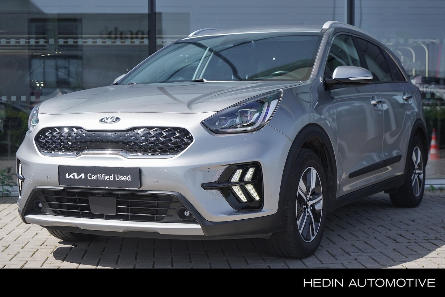Kia Niro - 1.6 GDi Hybrid DynamicPlusLine | Trekhaak | Leder | Navigatie | Camera | Adapt. Cruise | C - AutoWereld.nl