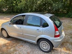 Citroën C3 - 1.4i-16V Exclusive