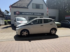 Toyota Aygo - 1.0 VVT-i 69pk 5D x-fun