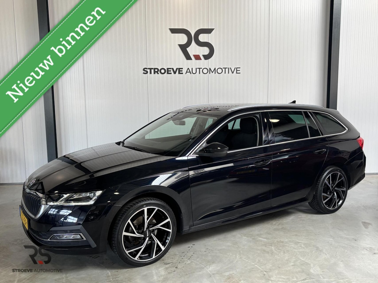 Skoda Octavia Combi - 1.5 TSI 150 pk Buss Edition Plus | Navi | ACC | LED | Virtual | DAB | Keyless | Trekh | Or - AutoWereld.nl
