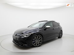 Volkswagen Golf - 8 2.0 TSI R 4Motion PANO VIRTUAL IQ H&K CAM