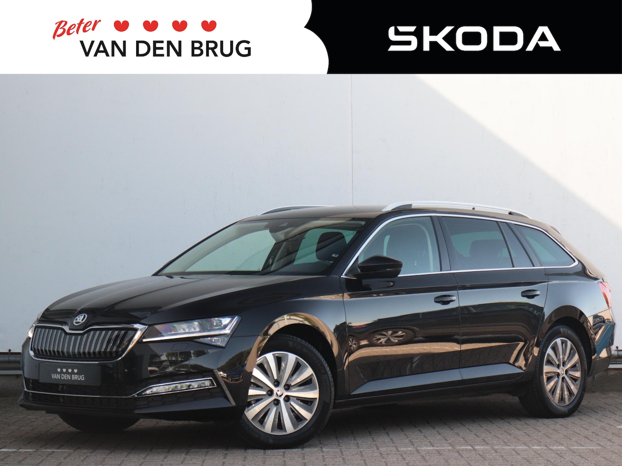 Skoda Superb - 1.4 TSI iV Business Edition Plus | Trekhaak | Memory Seats | Stoelverwarming V+A | Achteru - AutoWereld.nl