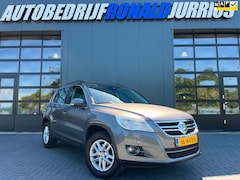 Volkswagen Tiguan - 1.4 TSI Comfort&Design NL.Auto/Navigatie/Cruise-control/Bleutooth/Nieuwe APK/2De Eigenaar/