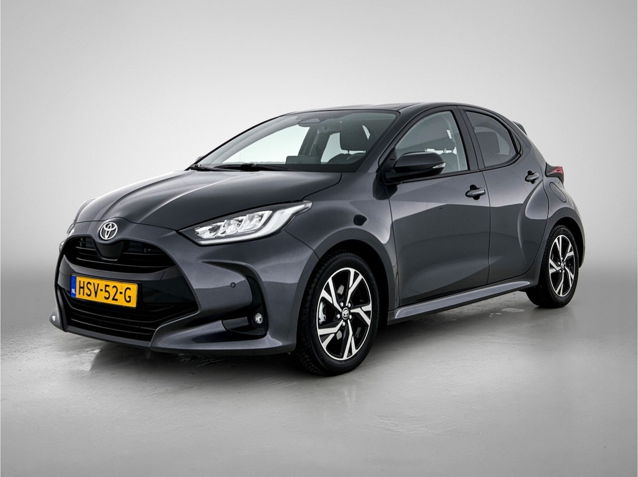 Toyota Yaris - 1.5 Hybrid 115 Dynamic | BTW Voertuig | Stoelverwarming | Dealeronderhouden | - AutoWereld.nl