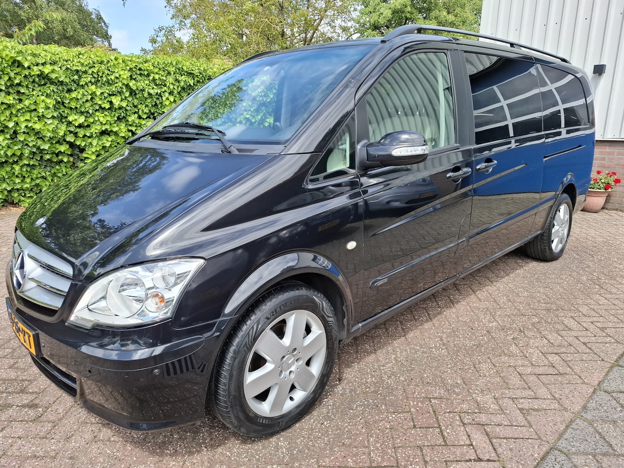 Mercedes-Benz Viano - 2.2 CDI DC Extra Lang ROLSTOELVERVOER 150PK - AutoWereld.nl