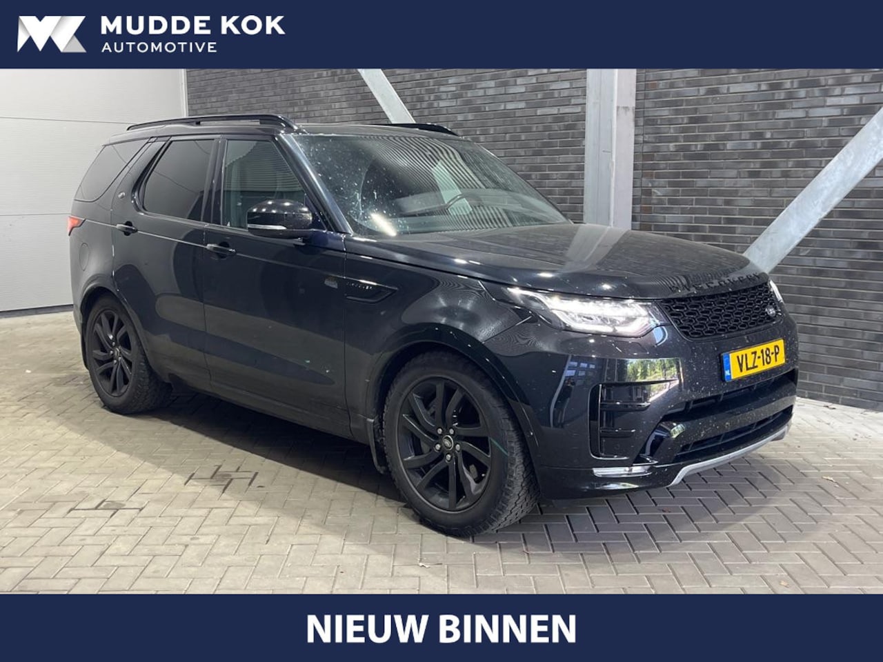 Land Rover Discovery - 3.0 Sd6 Landmark Edition | GRIJS KENTEKEN | Luchtvering | Panoramadak | Meridian | Trekhaa - AutoWereld.nl