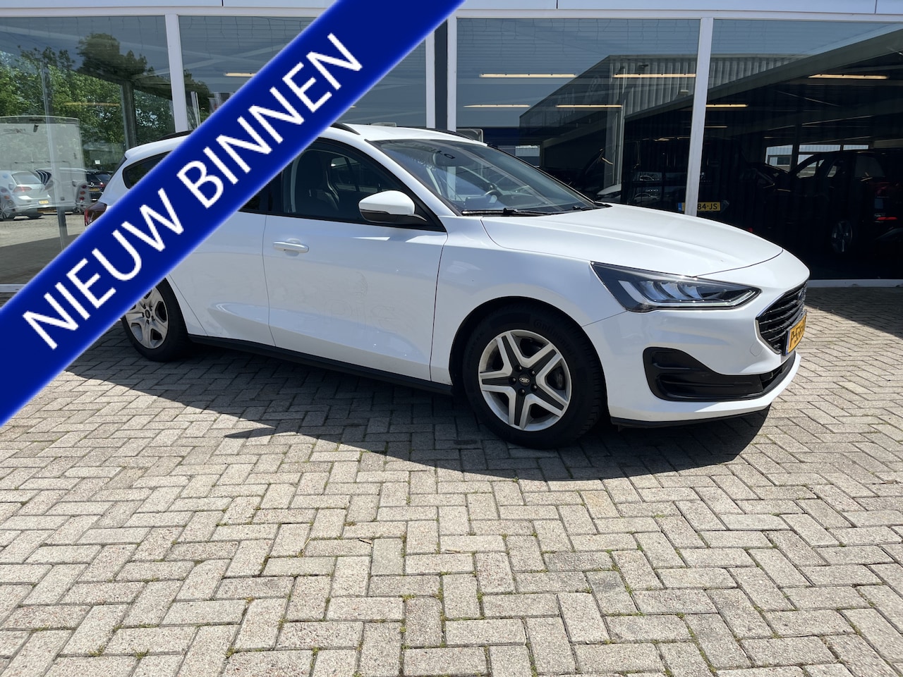 Ford Focus Wagon - 1.5 EcoBlue Connected Carplay / Cruise / Led / Trekhaak / Clima - AutoWereld.nl
