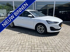 Ford Focus Wagon - 1.5 EcoBlue Connected Carplay / Cruise / Led / Trekhaak / Clima