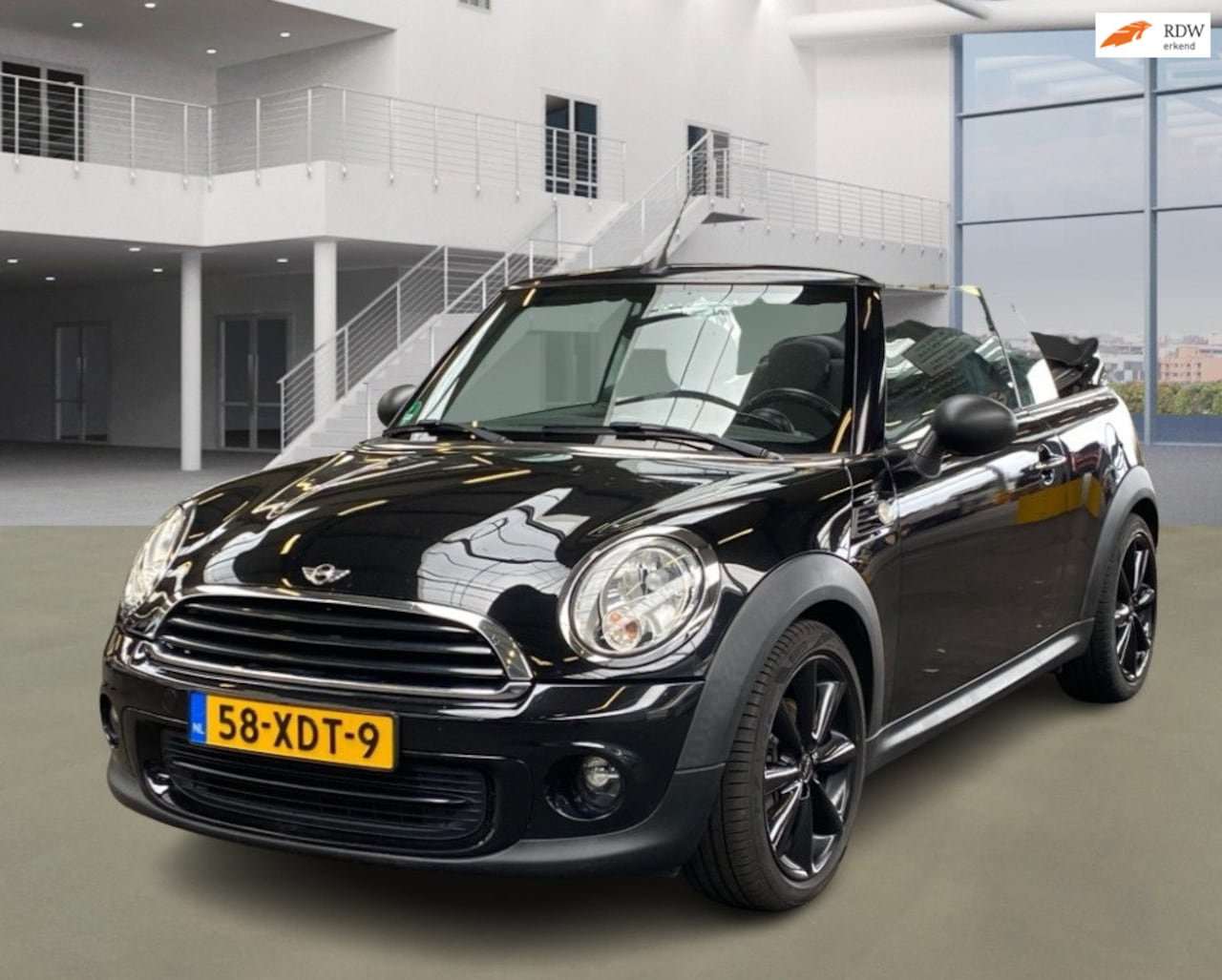 MINI Cabrio - Mini 1.6 One Businessline CABRIO PSENSOR CRUISE 2 X SLEUTELS - AutoWereld.nl