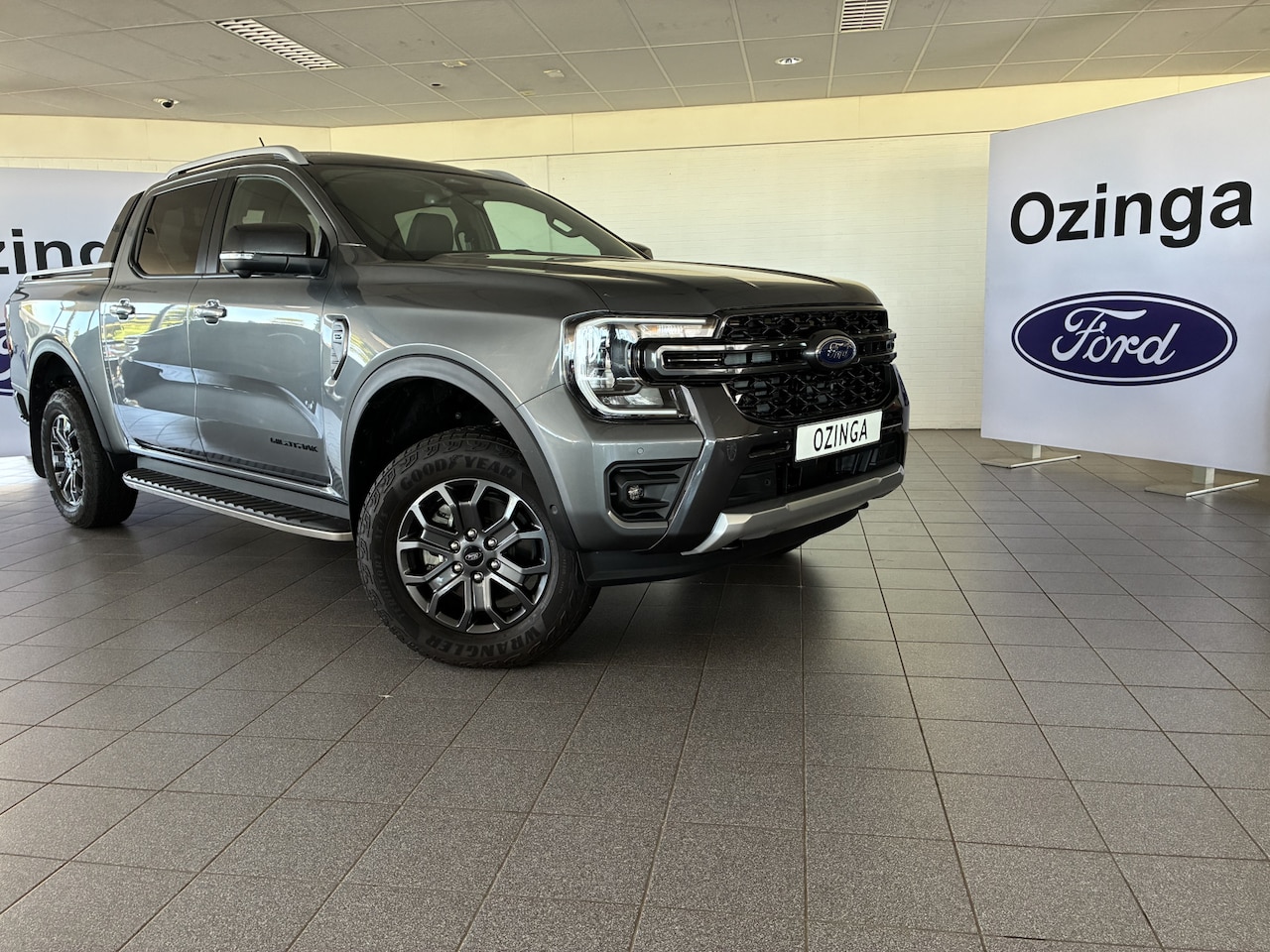 Ford Ranger - 3.0 V6-diesel Wildtrack BPM Vrij!! 5-persoons V6-Diesel-grijs kenteken!! - AutoWereld.nl