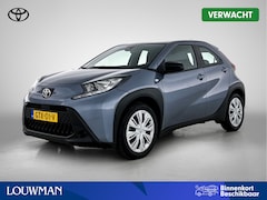 Toyota Aygo X - 1.0 VVT-i S-CVT Play | BTW Voertuig | Dealeronderhouden | Achteruitrijcamera | Onderweg-na