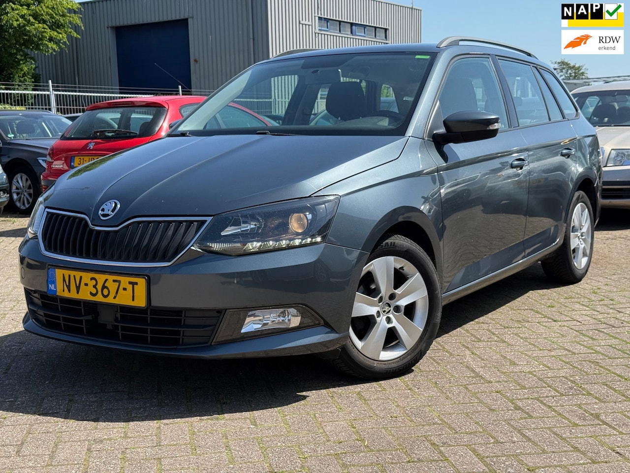 Skoda Fabia Combi - 1.4 TDI Ambition Business 1.4 TDI Ambition Business | 90pk - AutoWereld.nl