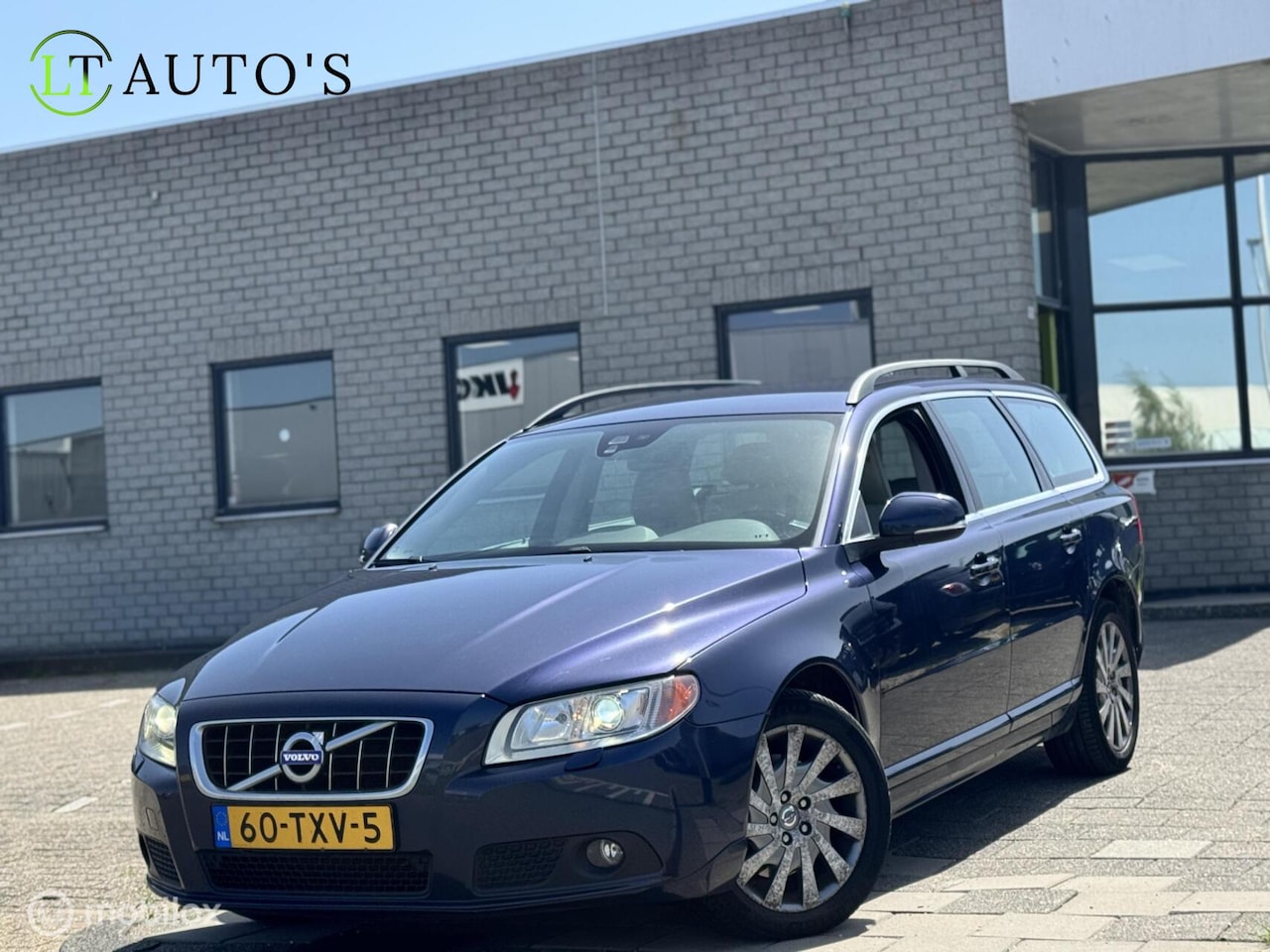 Volvo V70 - 2.0 D3 Limited Edition|Navi Leer Xenon Cruise APK - AutoWereld.nl