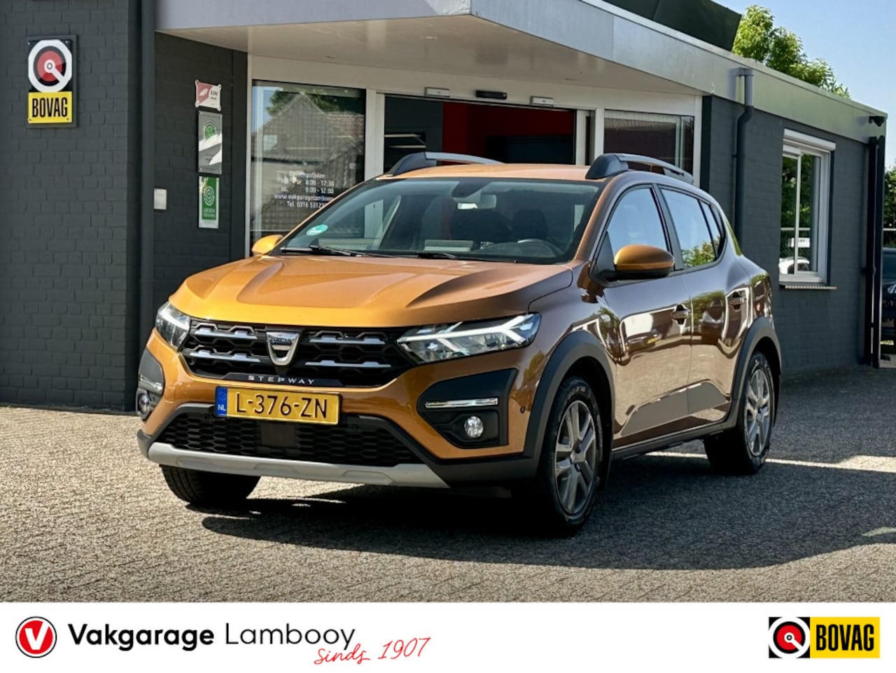 Dacia Sandero Stepway - 1.0 TCe Comfort trekhaak Camera Keyless - AutoWereld.nl