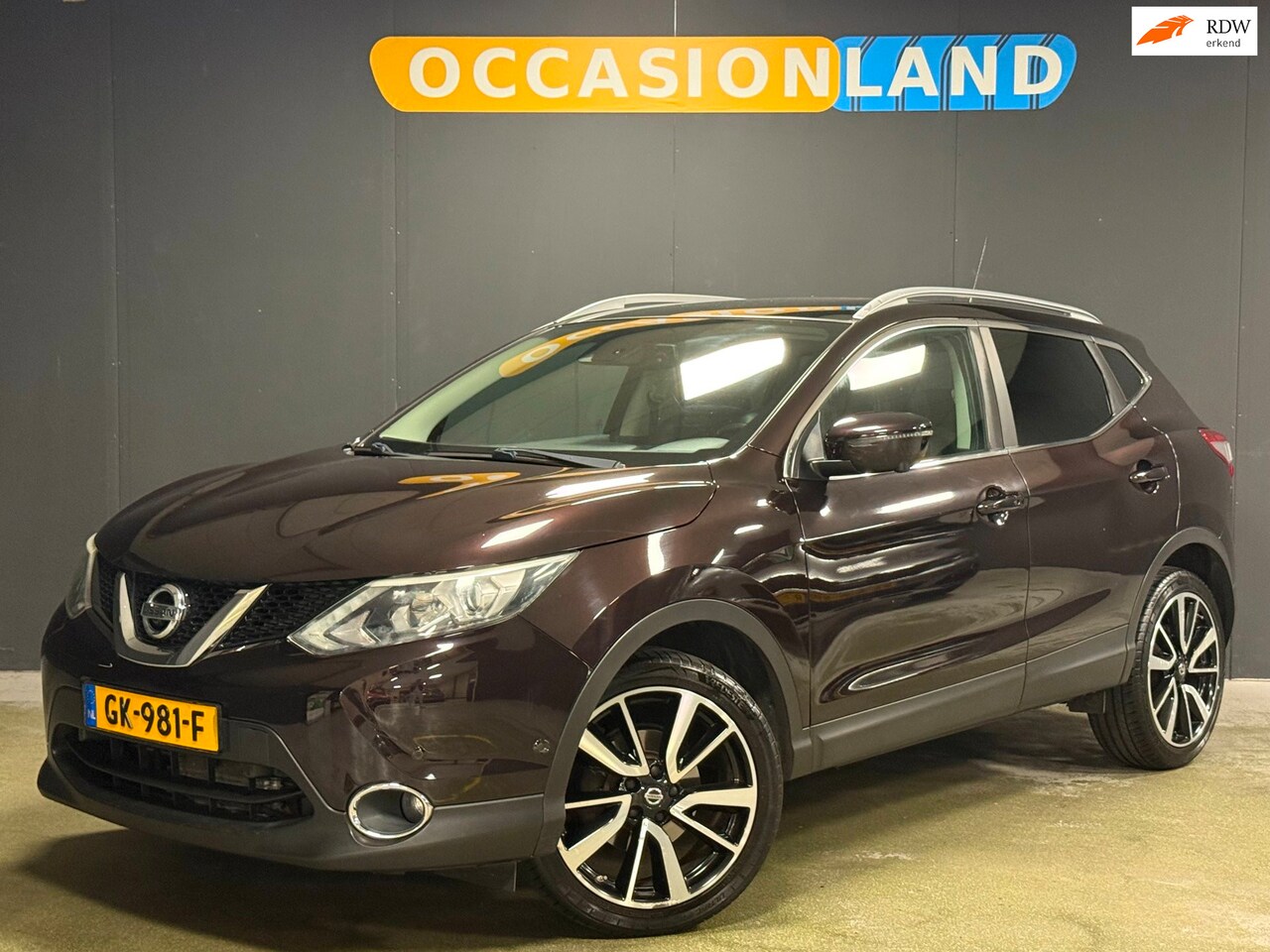 Nissan Qashqai - 1.2 Tekna|PANO|360CAM|TREKHAAK|LEDER|KEYLESS|CRUISE|STOELV|DODEHOEK|BLUETOOTH|19INCH| - AutoWereld.nl
