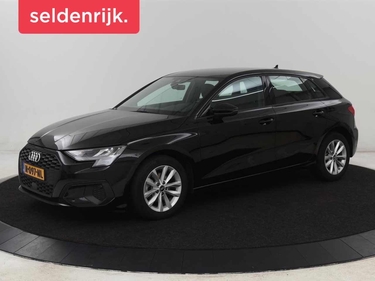 Audi A3 Sportback - 30 TFSI Pro Line | Carplay | Full LED | Climate control | Cruise control | Audi Sound | Bl - AutoWereld.nl