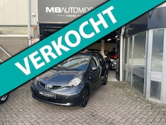 Toyota Aygo - 1.0-12V +/5 Deurs/Automaat/1 JR-Apk/Nap/Nieuwe Koppeling