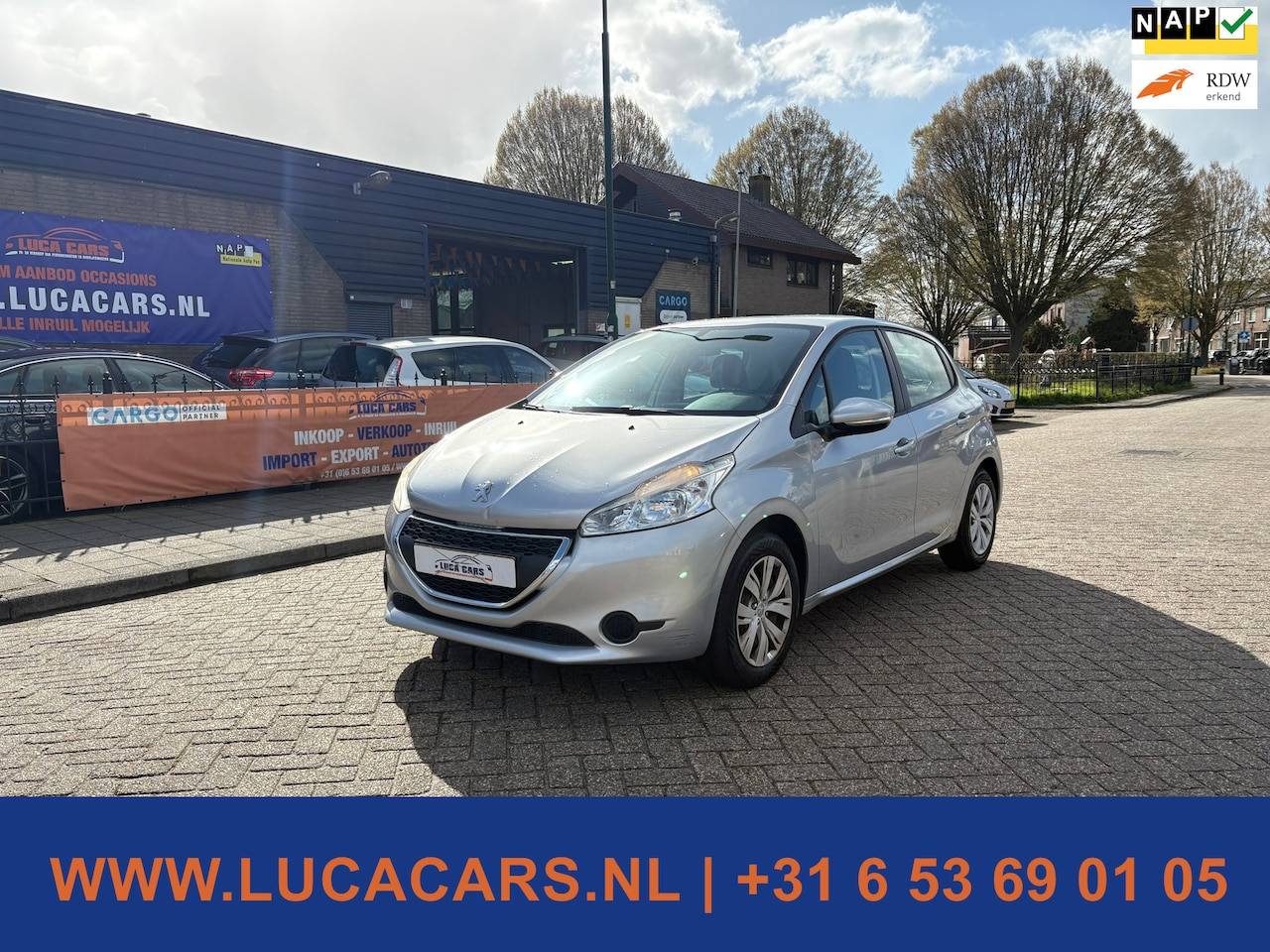 Peugeot 208 - 1.2 VTi Active 2X SLEUTEL + NIEUWE APK! - AutoWereld.nl