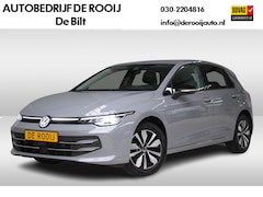 Volkswagen Golf - 1.5 TSI Goal Navigatie | 4-Seizoenen banden | Parkeersensoren | Fabrieksgarantie
